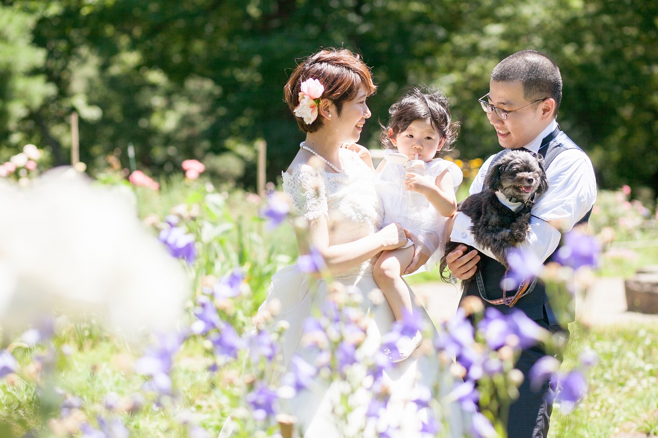 写婚,ロケーションフォト,子供とフォトウエディング,ペットとフォトウエディングなし婚,ウエディングドレス,フォトウエディング,代々木公園