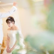 ご家族と一緒に少人数の結婚式の画像6