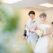 ご家族と一緒に少人数の結婚式の画像11