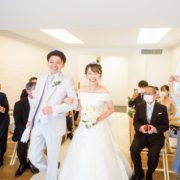 ご家族と一緒に少人数の結婚式の画像17