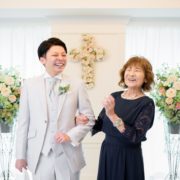 ご家族と一緒に少人数の結婚式の画像20