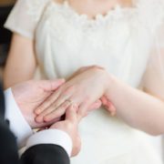 ヴィンテージドレスで雰囲気のあるフォトウエディングの画像9