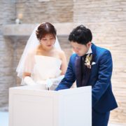 シックでナチュラルなチャペルでフォトウエディングの画像15