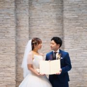 シックでナチュラルなチャペルでフォトウエディングの画像17