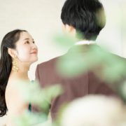 白ドレスで洋館・カラードレスでスタジオ撮影の画像17