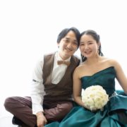 白ドレスで洋館・カラードレスでスタジオ撮影の画像21