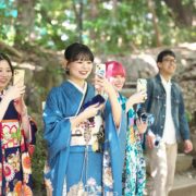 ご友人様と一緒に華やかフォトウエディングの画像15