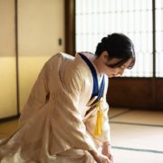 レトロでシックな和装ソロウエディングの画像8