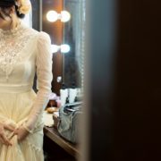 レトロでシックなヴィンテージドレスソロウエディングの画像1