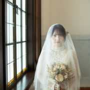 レトロでシックなヴィンテージドレスソロウエディングの画像8