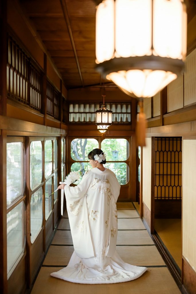 歴史的建造物で和装撮影