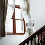 洋館で自然体なフォトウエディングの画像4